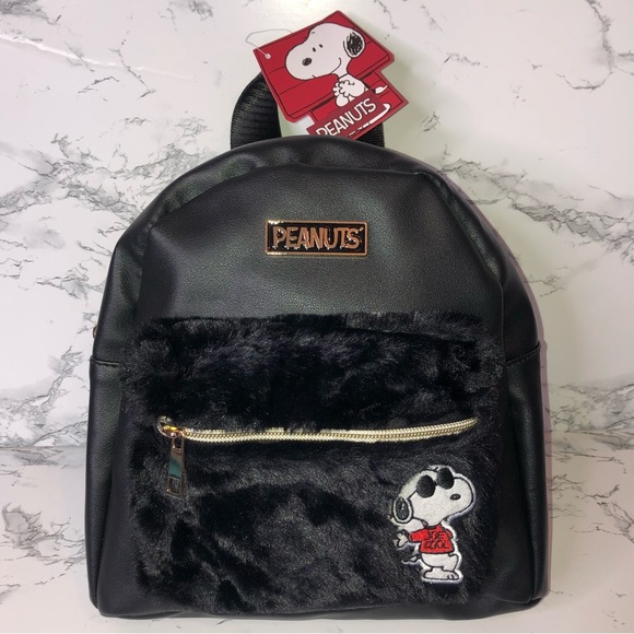 Bioworld | Bags | Nwt Bioworld Peanuts Snoopy Joe Cool Black Faux Fur ...